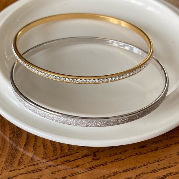 Pair of Bangles - Silver & Gold - Picture 2 of 7